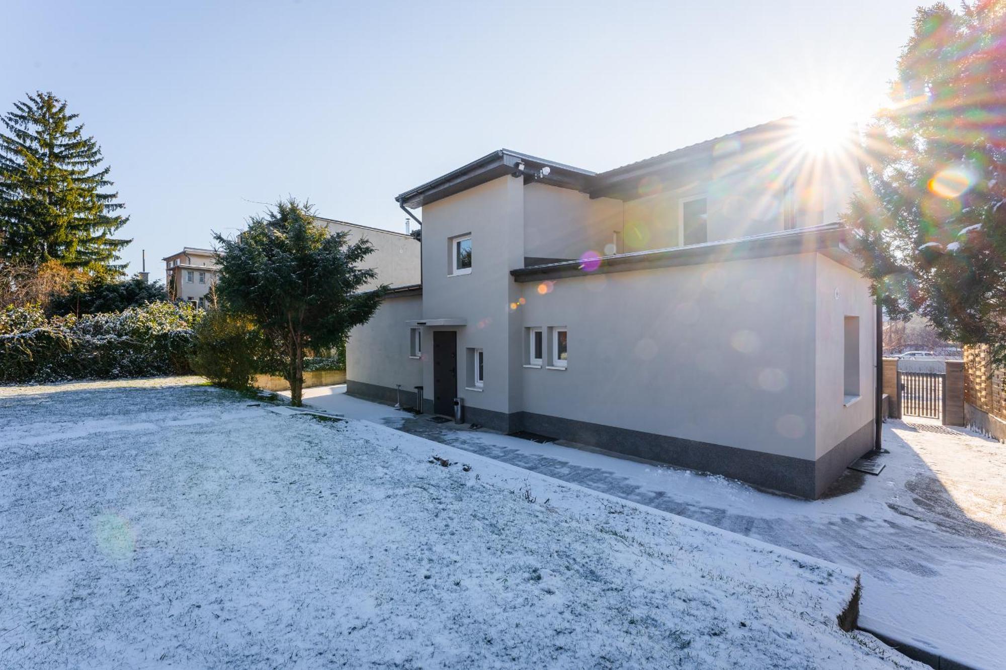 Apartmany Praha-Modrany Dış mekan fotoğraf